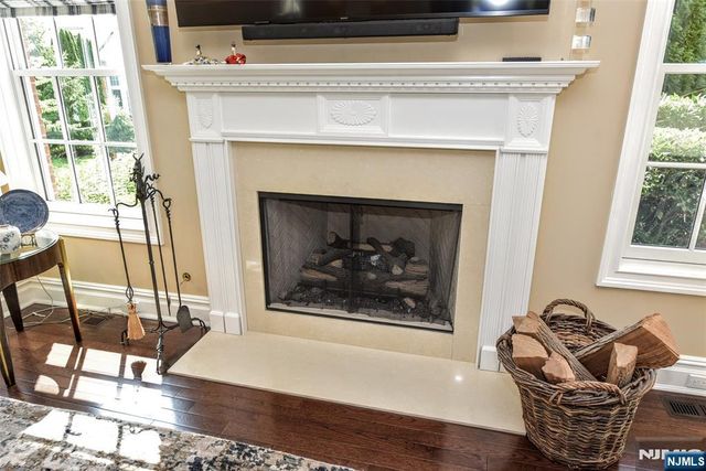 175 Cortland Drive 68, Saddle River, NJ 07458