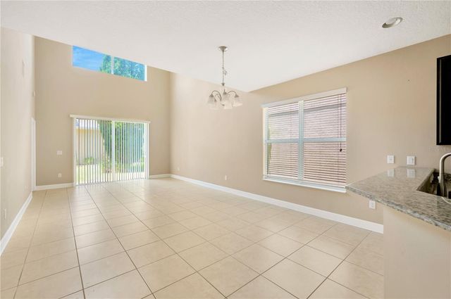16065 BELLA WOODS DRIVE, Tampa, FL 33647