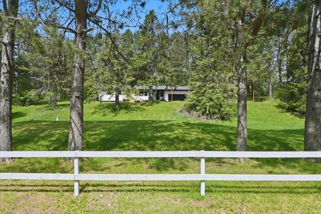 2253 Hay Lake Road, Carlton, MN 55718