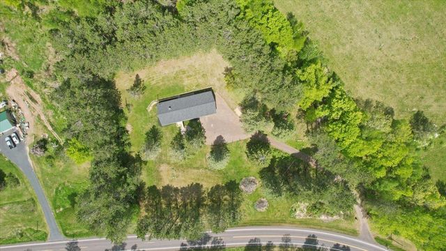 2253 Hay Lake Road, Carlton, MN 55718