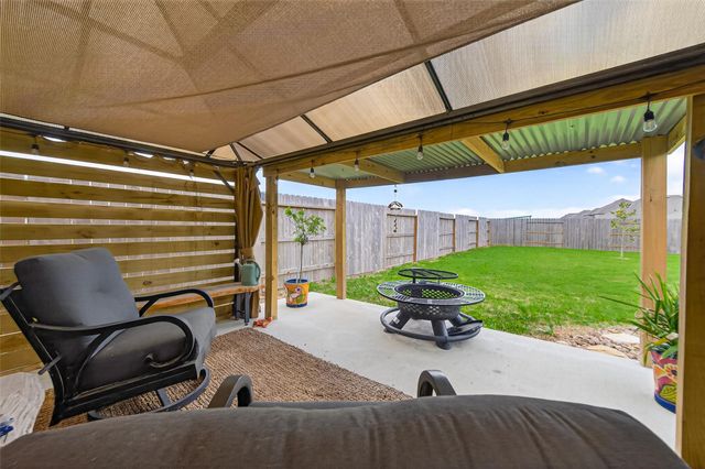 1141 Imperial Ranch Way, Dayton, TX 77535