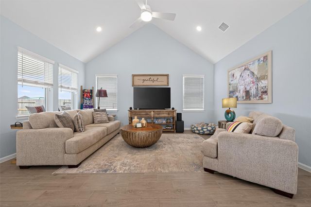 1141 Imperial Ranch Way, Dayton, TX 77535