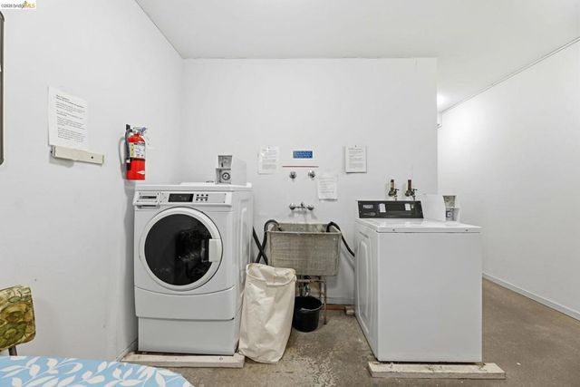 2634 Virginia St 33, Berkeley, CA 94709