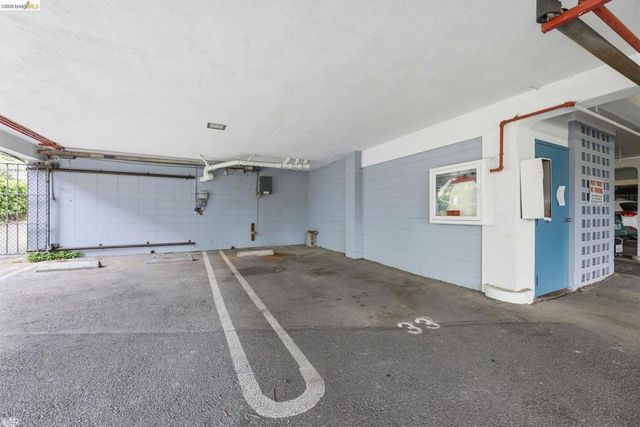 2634 Virginia St 33, Berkeley, CA 94709