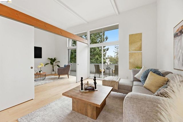 2634 Virginia St 33, Berkeley, CA 94709