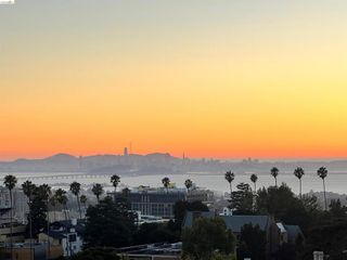 2634 Virginia St 33, Berkeley, CA 94709