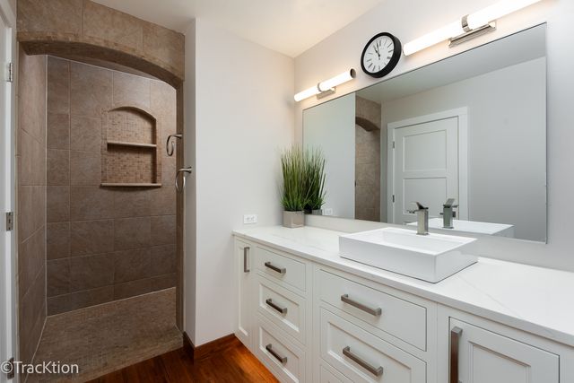 9885 Cambridge Court B, Mokena, IL 60448