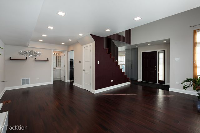 9885 Cambridge Court B, Mokena, IL 60448