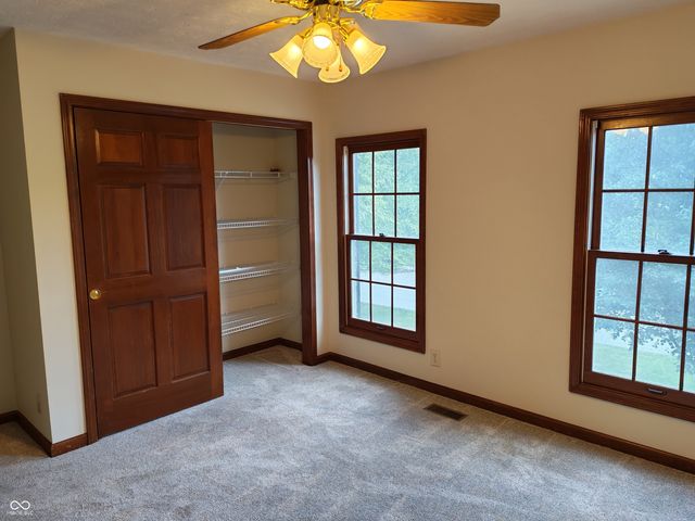 871 Franklin Trace, Zionsville, IN 46077