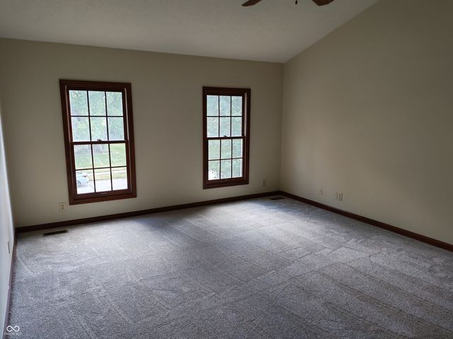 871 Franklin Trace, Zionsville, IN 46077