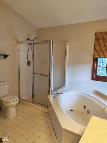 871 Franklin Trace, Zionsville, IN 46077