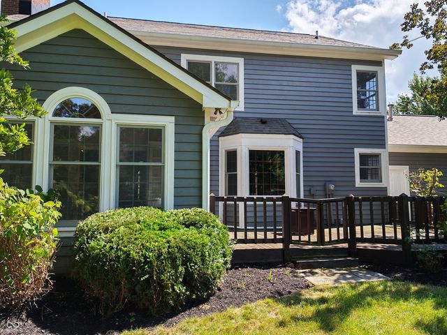 871 Franklin Trace, Zionsville, IN 46077