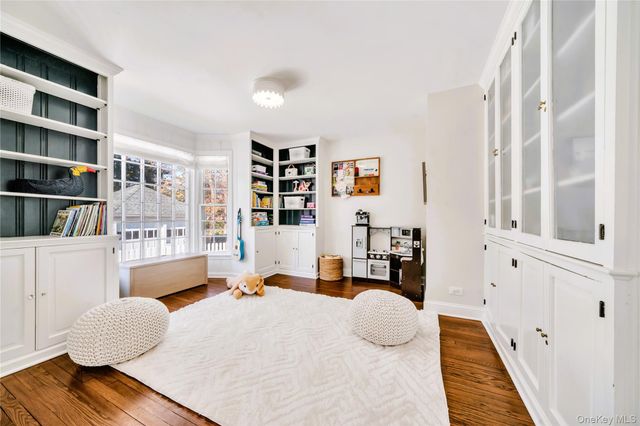 7 Putnam Road, Scarsdale, NY 10583