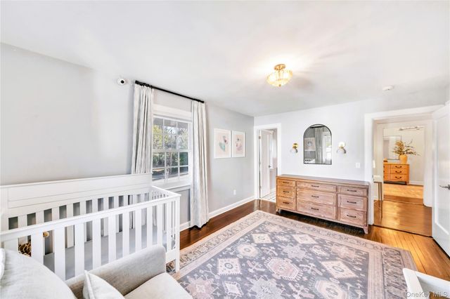 7 Putnam Road, Scarsdale, NY 10583