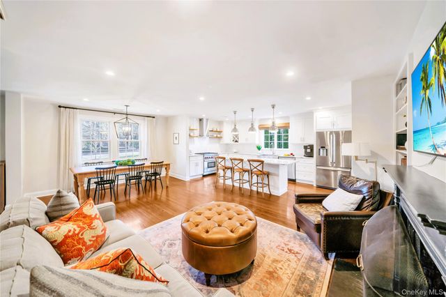 7 Putnam Road, Scarsdale, NY 10583