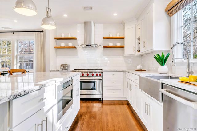 7 Putnam Road, Scarsdale, NY 10583