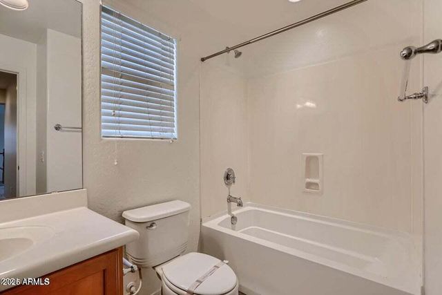 2039 W Kathleen Road, Phoenix, AZ 85023