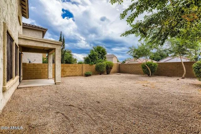 2039 W Kathleen Road, Phoenix, AZ 85023