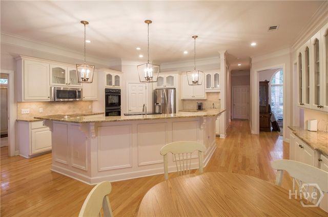 39 Grand Lake Circle, Savannah, GA 31405