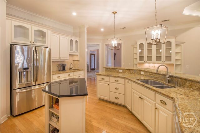 39 Grand Lake Circle, Savannah, GA 31405