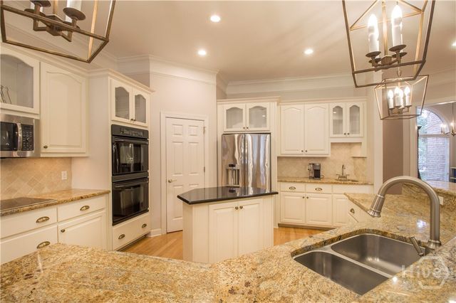 39 Grand Lake Circle, Savannah, GA 31405