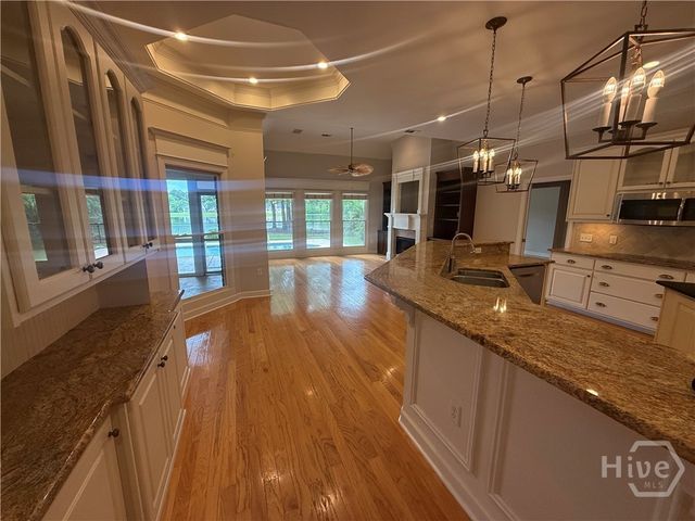 39 Grand Lake Circle, Savannah, GA 31405