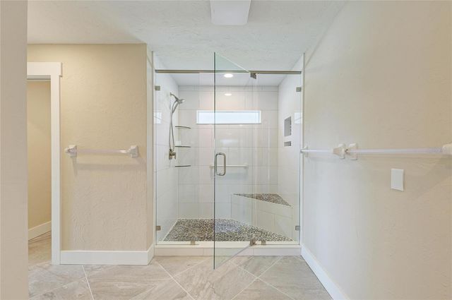 1679 VALLEY DRIVE, Venice, FL 34292