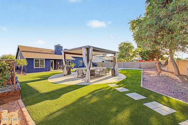8536 W OCOTILLO Road, Glendale, AZ 85305