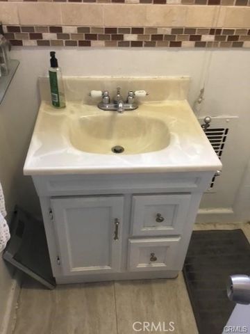 4921 S Centinela, Los Angeles, CA 90066