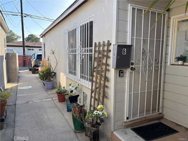4921 S Centinela, Los Angeles, CA 90066