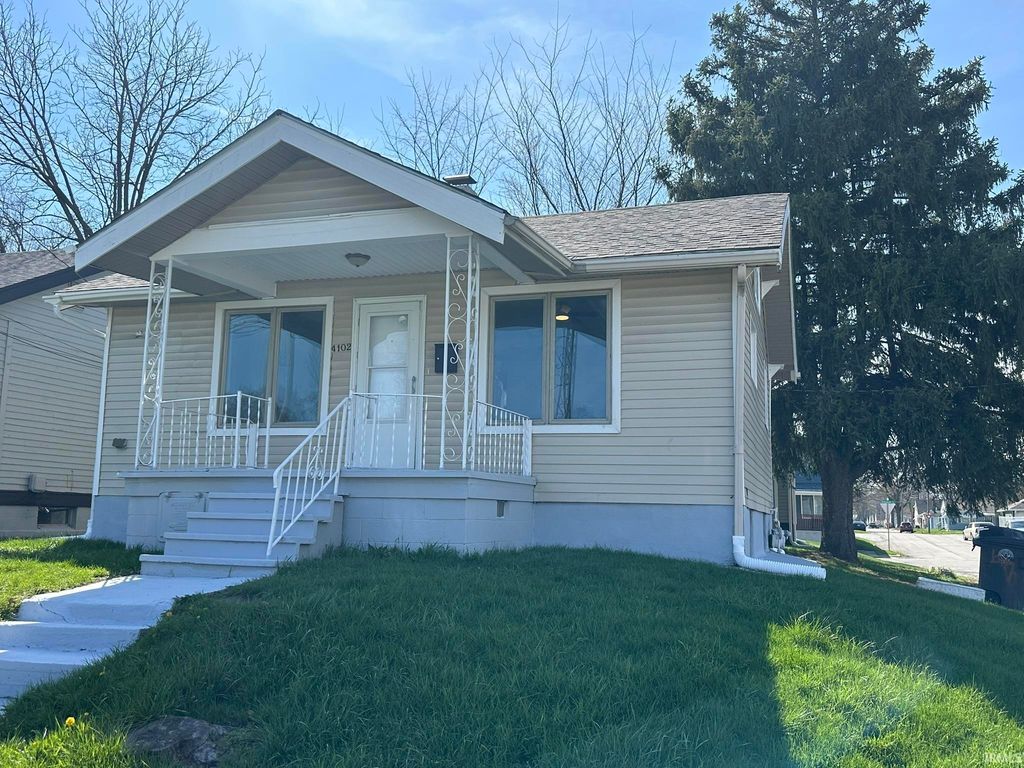 4102 Holton Avenue, Fort Wayne, IN 46806