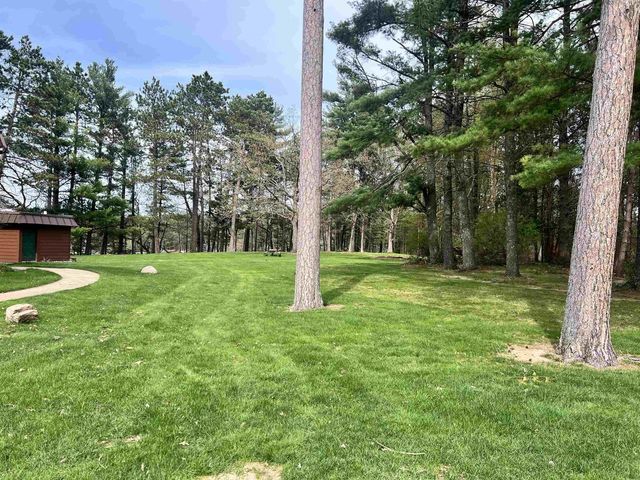 E1280 COUNTY ROAD Q, Waupaca, WI 54981
