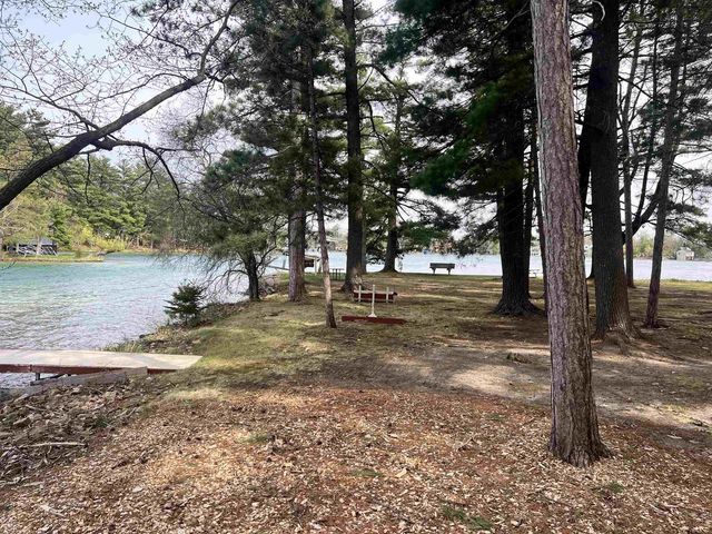 E1280 COUNTY ROAD Q, Waupaca, WI 54981
