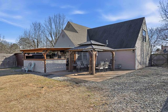 16 Burnett Circle, Greenbrier, AR 72058