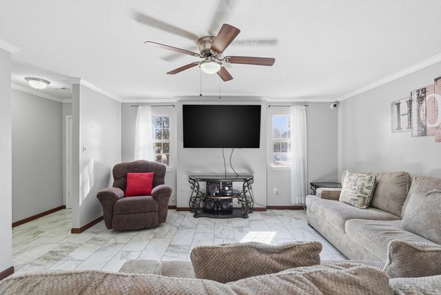 16 Burnett Circle, Greenbrier, AR 72058