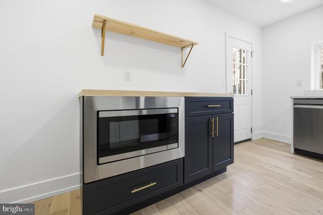 1022 MCKEAN ST, Philadelphia, PA 19148