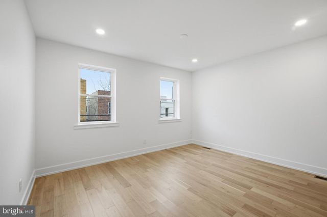 1022 MCKEAN ST, Philadelphia, PA 19148