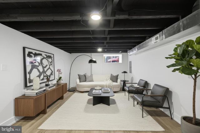 1022 MCKEAN ST, Philadelphia, PA 19148