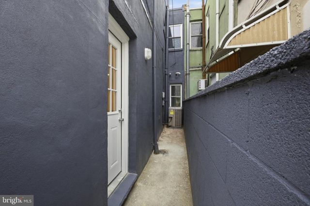 1022 MCKEAN ST, Philadelphia, PA 19148