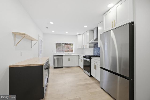 1022 MCKEAN ST, Philadelphia, PA 19148