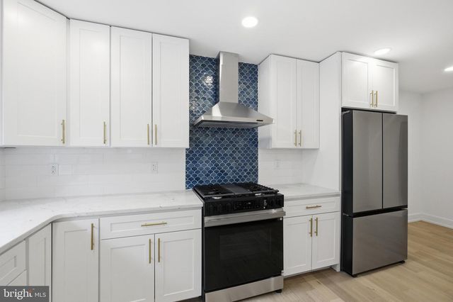 1022 MCKEAN ST, Philadelphia, PA 19148