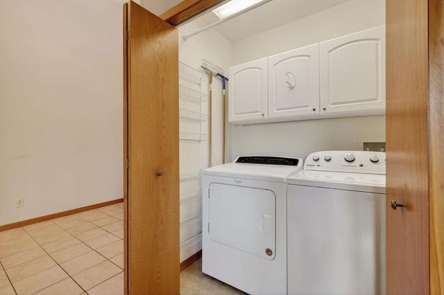 1068 Fitness Run, Sun Prairie, WI 53590