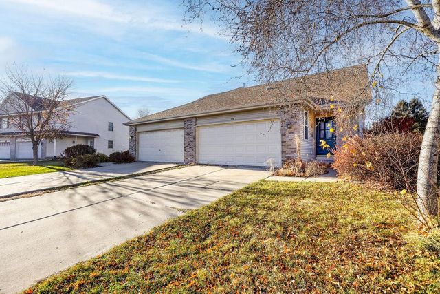 1068 Fitness Run, Sun Prairie, WI 53590