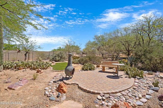 410 W Camino Fairhaven, Tucson, AZ 85704