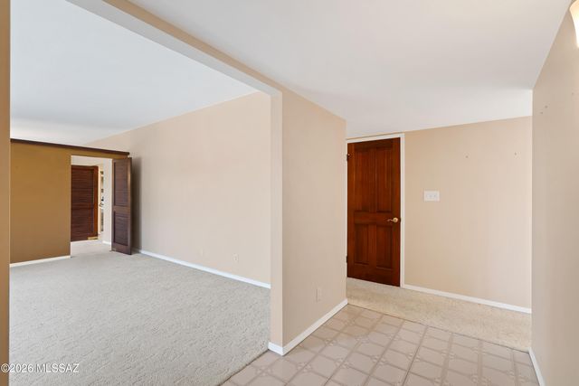 410 W Camino Fairhaven, Tucson, AZ 85704