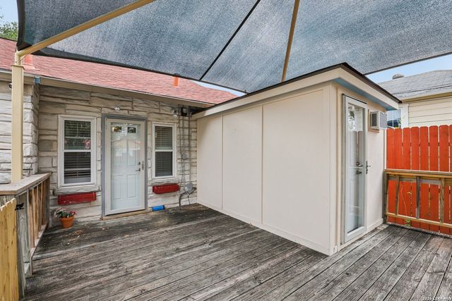 1331 W ROSEWOOD AVE, San Antonio, TX 78201