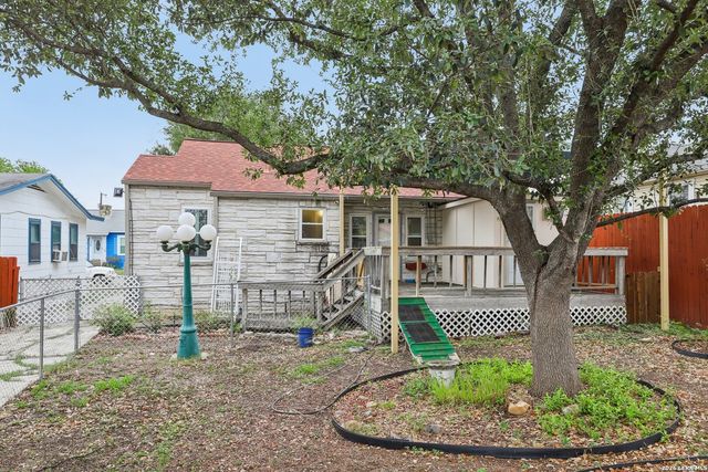 1331 W ROSEWOOD AVE, San Antonio, TX 78201