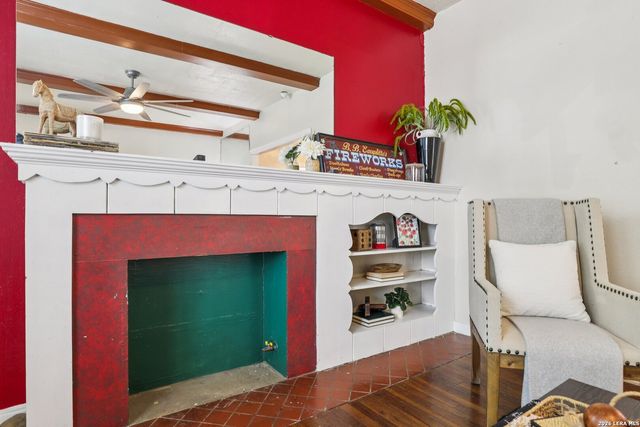 1331 W ROSEWOOD AVE, San Antonio, TX 78201