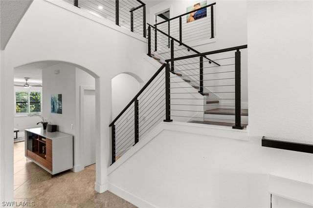 4764 Formosa DR, Naples, FL 34119