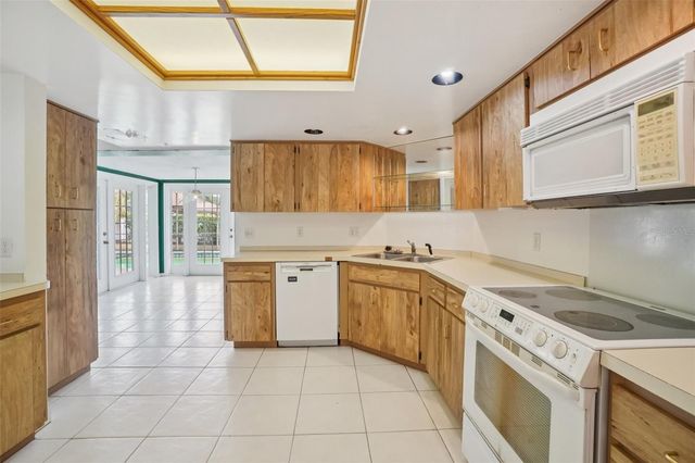 1627 FARRIER TRAIL, Clearwater, FL 33765